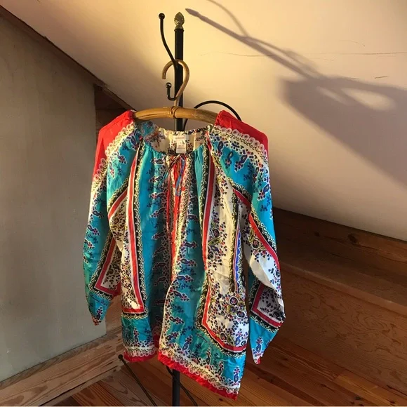 Johnny Was Sundance Red Blue Beige Silk 3/4 Peasant Top, EUC, S - Picture 8 of 12